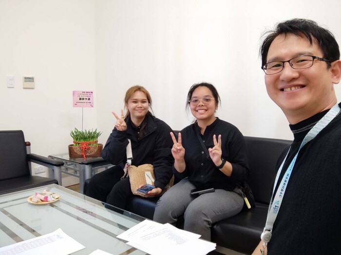 朱彥穎教授指導實習生撰寫身心障礙者體育活動研究計畫,強化學術研究與實證分析能力。