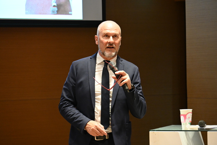 Dr. Rado Pišot於體院周發表演講「從重力到不活動:人體設計如何面對最大的挑戰」 (From Gravity to Inactivity: How the Human Body's Design Faces Its Biggest Challenge)圖片